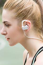 These Earphones Use The Bluetooth 4 1 Csr Technology This Gives Them An Advantage Of Sound Bluetooth Headphones Bluetooth Headphones Wireless White Headphones