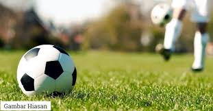 Meme lucu tentang pemain sepak bola stok gambar lucu via stokgambarlucu.blogspot.com. Dipercayai Berusia Lingkungan 30 Tahun Seorang Lelaki Dilaporkan Rebah Dan Mati Ketika Bermain Bola Sepak