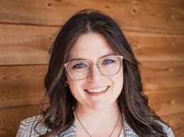 Addy Diaz's Instagram, Twitter & Facebook