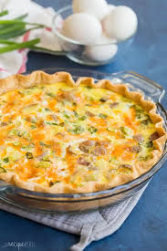 This Loaded Baked Potato Quiche Is Easy And Full Of Flavor It S The Perfect Easy Quiche Recipe For The Holidays Or Quiche Recipes Easy Recipes Quiche Recipes