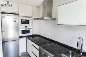 Mesada marmol granito cocina 1,60x0,60. Cocina Moderna Con Encimera De Granito Cocinas Suarco Fabrica Y Diseno De Cocinas