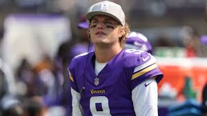 Giants trade for Vikings quarterback JJ McCarthy with Jaxson Dart ruled out for season - The Guardian