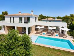 La casa más cara de españa es una mansión de estilo italiano situada en la bahía de alcudia (mallorca) y está valorada en un importe de 57,5 millones de euros, según el ranking de las diez. Property For Sale In Santa Ponsa Living On Mallorca