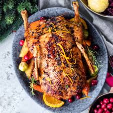 Martinsgans laterne test die ausgezeichnetesten martinsgans laternen ausführlich verglichen. Frische Martinsgans Mit Cranberrysauce Orangen Rotkohl Und Serviettenknodel Aldi Rezeptwelt