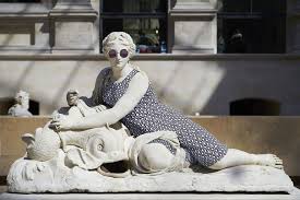 Classic Sculptures Get Dressed In Modern Clothes For Hipsters In Stone Project Bored Panda We discussed these options previously in our article 15 tips for turning your craft hobby into a successful business:.