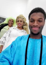 Comment Sokhna Aida Diallo a passé la korité en famille, elle s'affiche  pour la première fois avec son fils(Photos)