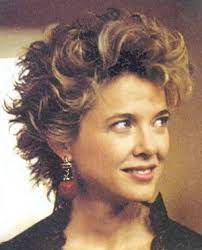 Annette Bening Mom Hairstyles Beautiful Haircuts Wavy Bob Hairstyles