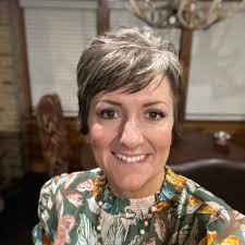 Experienced whelper needed for frenchie babies in Livingston