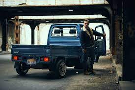 this honda acty kei truck is loved by a jeep designer in detroit ミニトラック 古いトラック 三輪車
