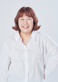 사진 다홍엔터테인먼트 연극 무대부터 영화, 드라마에서 활발히 활동해온 중견 배우 김민경이 별세했다. ê¹€ë¯¼ê²½ ì–´ì„œì™€ í•œêµ­ì€ ì²˜ìŒì´ì§€ íŠ¹ì§' ìŠ¤íŽ˜ì…œ Mcë¡œ ì¶œê²©