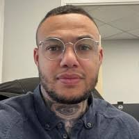 100+ "Blincow" profiles