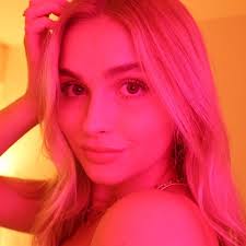 Hannah Gravelle (@hannahgravelle) · Instagram 照片和视频