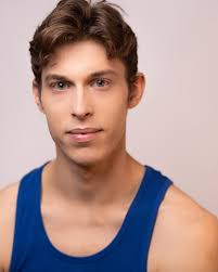 Tis the season for new Headshots! Thank you @dylananthonyphotosandfilm for  capturing these moments