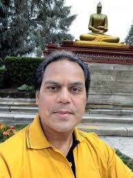 What is the difference between intellectual understanding and practical  understanding in the path to enlightenment?