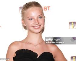 5,043 Stella Paul Photos & High Res Pictures