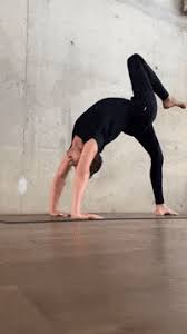 Share the best gifs now >>> Yoga Men Gifs Get The Best Gif On Giphy