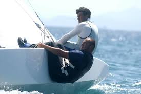 Ιδεολόγος και πολύ ειλικρινής, μπορεί μερικές φορές να. G Pvbrpgxuoi7m