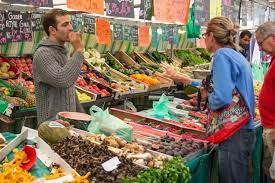 The isemarkt is the longest outdoor farmers market in europe. Isemarkt We Love Hamburg