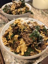 Leftover Brisket Pasta With Parm And Black Pepper Nosh With Tash In 2020 Leftover Brisket Brisket Side Dishes Stuffed Peppers