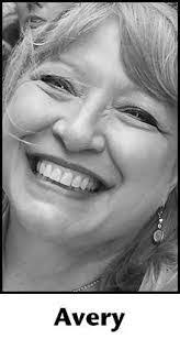 Jane Avery's Instagram, Twitter & Facebook