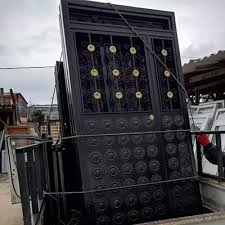 Ünallar demi̇r doğrama ve ferforje #panjurkapı #çelikkapı #ünallar #mersin #tarsus #adana #demir #ferforje #tasarım #imalat #mimari #inşaat #sanayi @ ülküköy altaylılar mahallesi. Cikma Celik Kapi Satanlar Istanbul Cikma Alim Satim