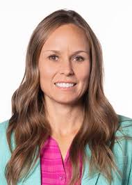 Jennifer Flint's Instagram, Twitter & Facebook