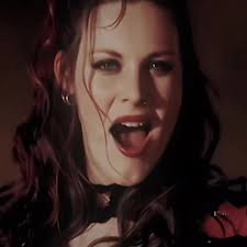 Fire up this flame 🔥 #floorjansen #afterforever #r7belz #floorjansene...