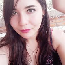 Leticia Palomares's Instagram, Twitter & Facebook