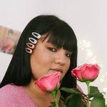 Karla Curran's Instagram, Twitter & Facebook