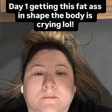 When you look good, you feel good. When you feel good, you move different.  And when you move different… life starts to change. ✨ #ConfidenceIsKey  #FeelGoodLookGood #SelfBelief #ShowUpForYourself #PositiveEnergy