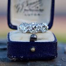 Antique Engagement Ring 1920 S Three Stone Diamond Platinum Antique Engagement Rings Vintage Antique Engagement Rings Vintage Engagement Rings