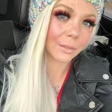 Ok guys I need some help me and my boyfriend are having some friends over  and we r going to the pool and river but we can't have eggs milk and soy