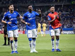 Cruzeiro encerra invencibilidade de 14 jogos do Boca e assume liderança na Libertadores