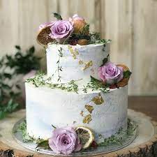 Pastel Violet Swirls With Dusty Purple Florals And Thyme Wreath Cake Thyme Wreath Amazing Cakes