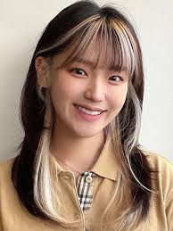 Evie Tran (eviedenisetran)