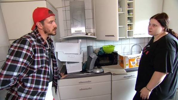 Lavinia, Haylie und Tim ziehen nach Ratheim! - Die Wollnys - Eine  schrecklich große Familie - RTLZWEI