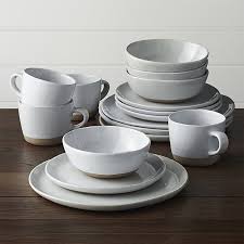 Black And White Dinnerware Sets Welcome Ii 16 Piece Dinnerware Set Reviews Crate And Barrel Dinnerware Set White Dinnerware Set Stoneware Dishes