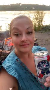 Night Court and Pabst Blue Ribbon beer, a great late night combo.