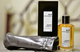 عطر غني عن الوصف، جميل من العطور الثقيله ولاتصلح في فصل الصيف خاصتاً في الخليج، رائع في الشتاء والخريف خاصتا في الليل، بخات قليله منه تكفي ليوم كامل من ثبات وفوحان. Mancera Roses Vanille Eau Abu Laila S Perfume Shop Facebook