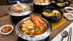 Yang menariknya dalam set ini, semua menu dihidangkan. Seoul Garden Hot Pot Jurong Point Food Delivery Menu Grabfood Sg