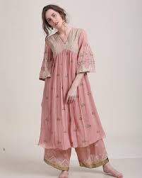 Dressing Design Ideas For Bohemian Lifestyle Indian Boho Style Boho Fashion Pakistani Dresses Casual