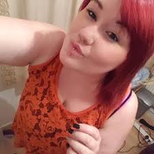 vickie turner (@vickiieet)