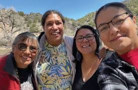 Mountain Views Vol. 17