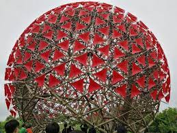 pin by 喵喵go on 旅遊紀錄 christmas ornaments christmas bulbs holiday decor