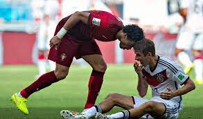 Cuatro eurocopas (2008, 2012, 2016 y 2020); Dfb Star Muller Revanche Gegen Fiesling Pepe Hamburger Morgenpost