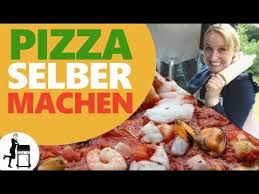 Pizza Selber Machen Pizza Rezept Die Frau Am Grill Youtube Pizza Rezept Pizza Selber Machen Pizza