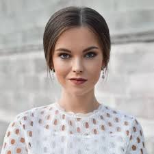 Mad Beauty M&F Lip Balm Minnie Cherry 12 g