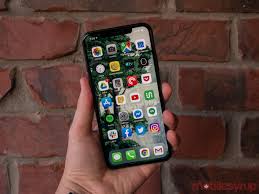 No matter which iphone 11 model you use, it's important to find the right text size for your vision. Iphone 11 Pro And 11 Pro Max Review Reclaiming The Camera Crown