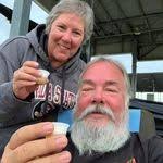 Nanette Lindsay's Instagram, Twitter & Facebook