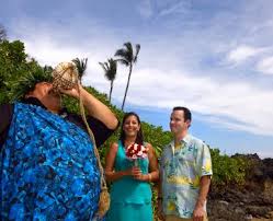 All eyes are on you, look and feel radiant in our special hawaiian beach wedding dresses. Traditional Hawaiian Weddings Lovetoknow